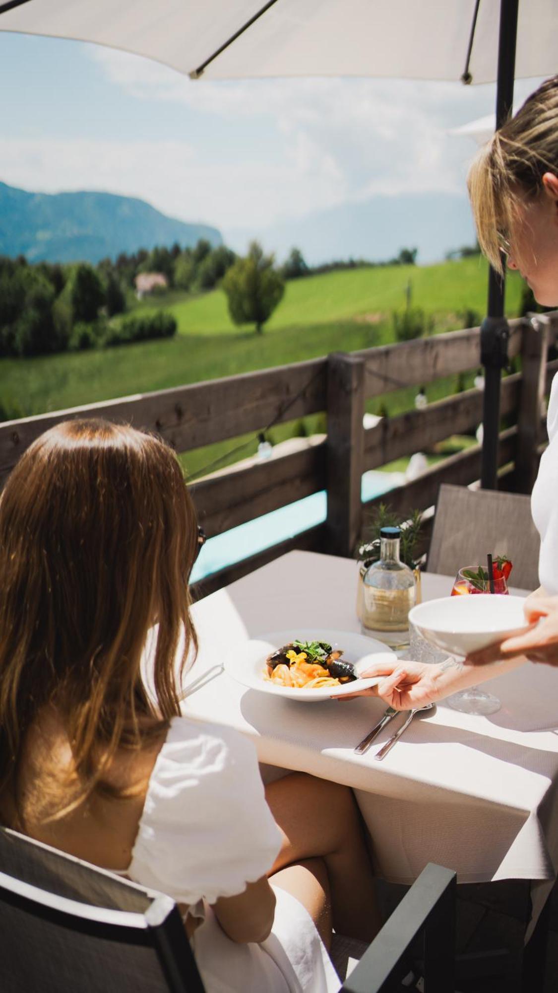Pippos Mountain Lodge Soprabolzano Ngoại thất bức ảnh